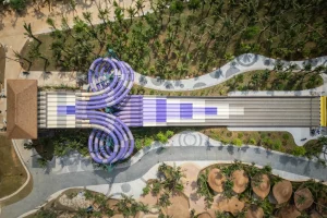 2202 Sam Son Waterpark C3 2 edited.png Opening of Sam Son Water Park