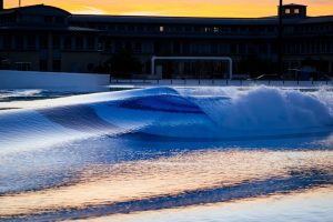 First Waves 02 002 Making First Waves in Munich at O2 SURFTOWN MUC