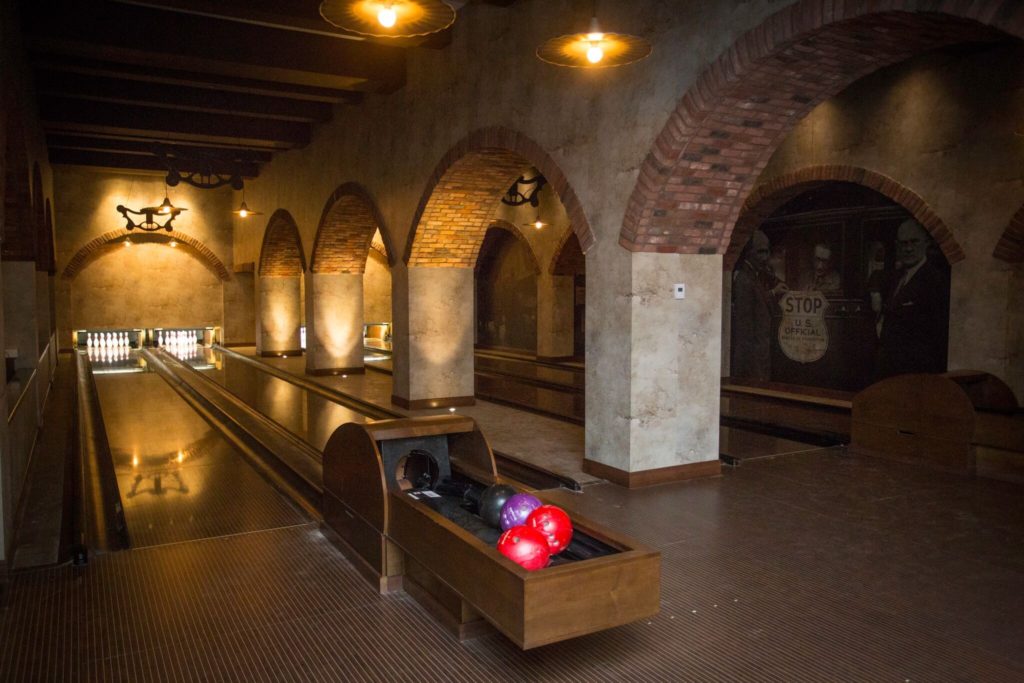 Omni Louisville Hotel’s speakeasy features four Brunswick Bowling lanes
