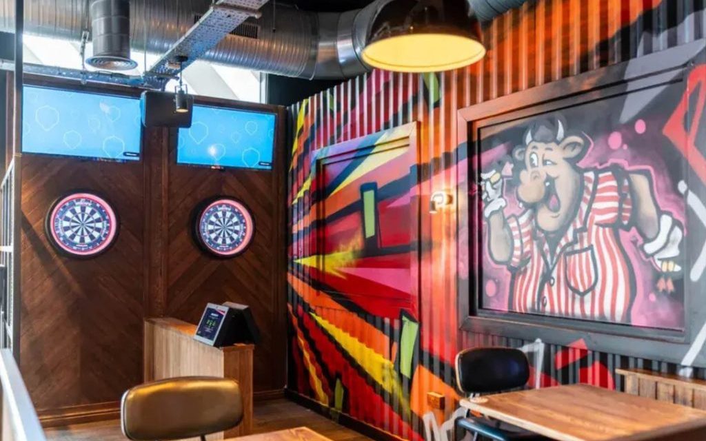 Sin Bin sports bar opens in Chatham, Kent