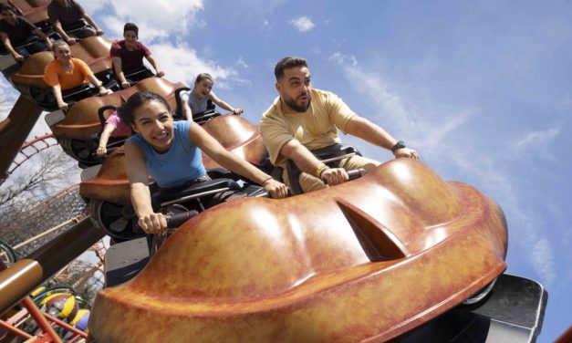 Six Flags New England unveils its first dual-launch straddle coaster