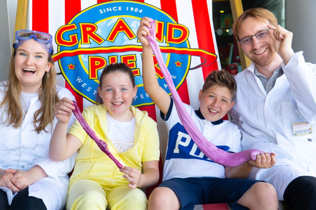 The Grand Pier gets ready for Summerslime!