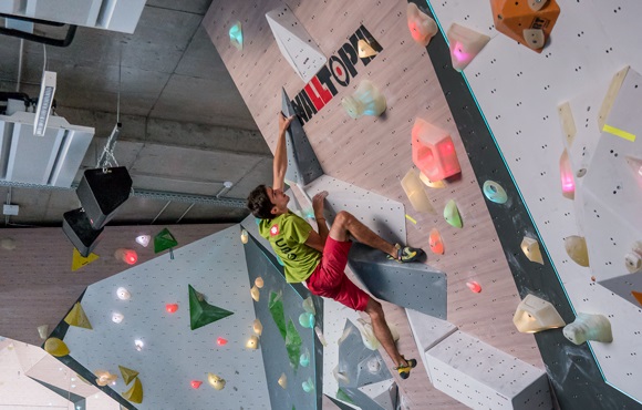 CLIMBING WALLS: Walltopia raises prices