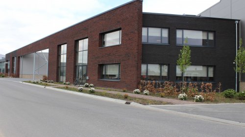 INDOOR PLAY: Eli Play on the move