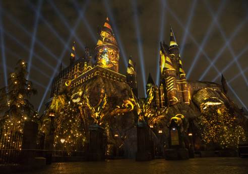 ATTRACTIONS: Universal lighting up Hogwarts
